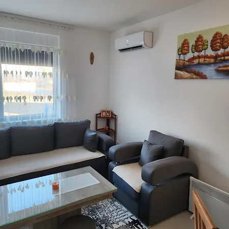 Nikmil Vrnjacka Banja * Vrnjci